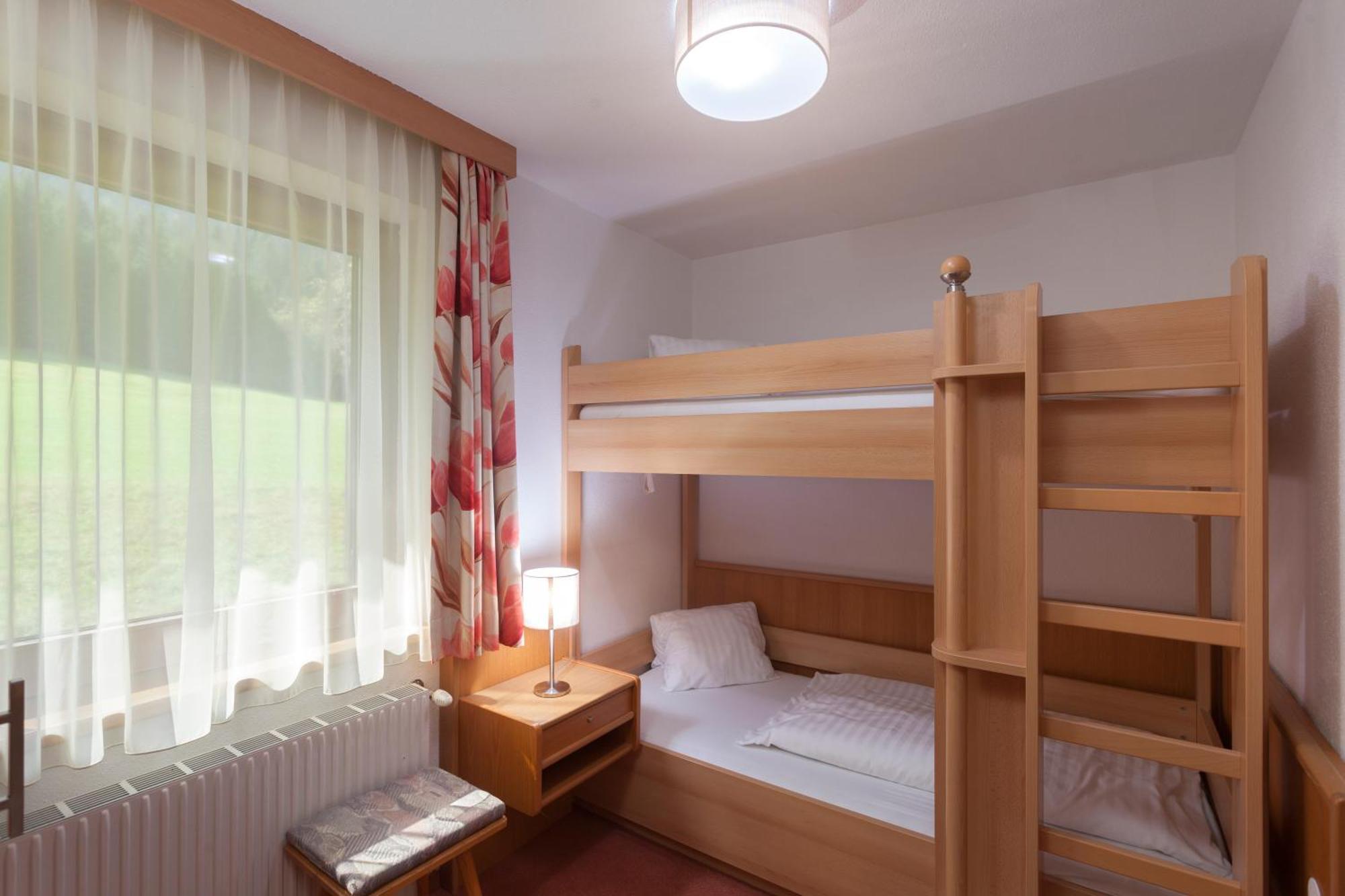 Alpenhotel Badmeister Flattach Chambre photo