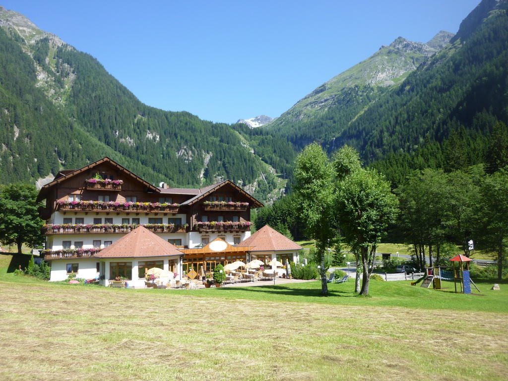 Alpenhotel Badmeister Flattach Extérieur photo