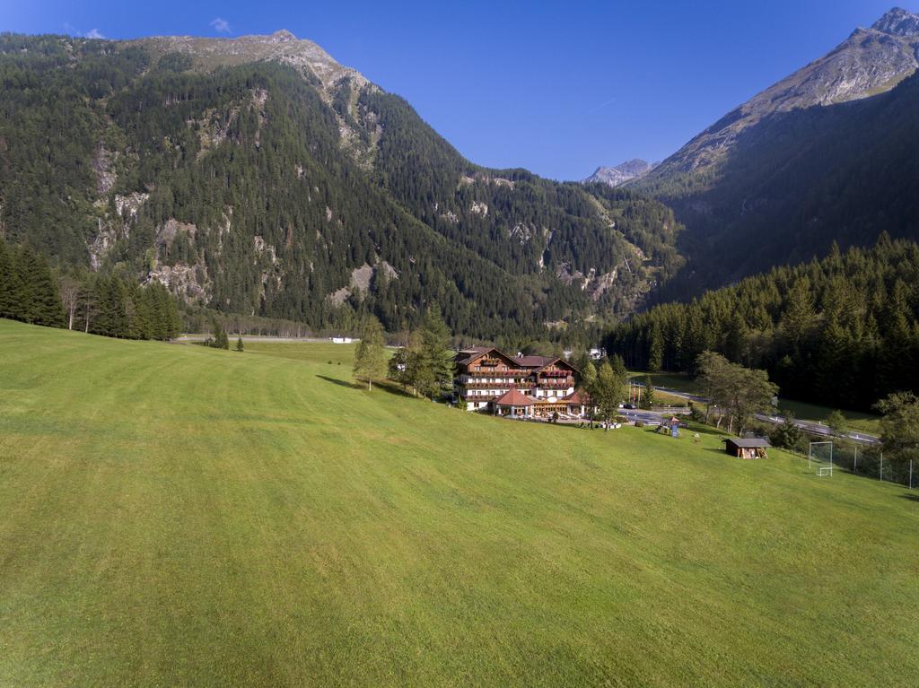 Alpenhotel Badmeister Flattach Extérieur photo