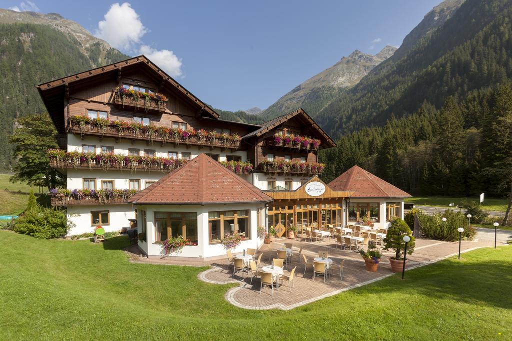 Alpenhotel Badmeister Flattach Extérieur photo
