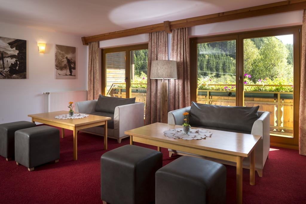 Alpenhotel Badmeister Flattach Extérieur photo