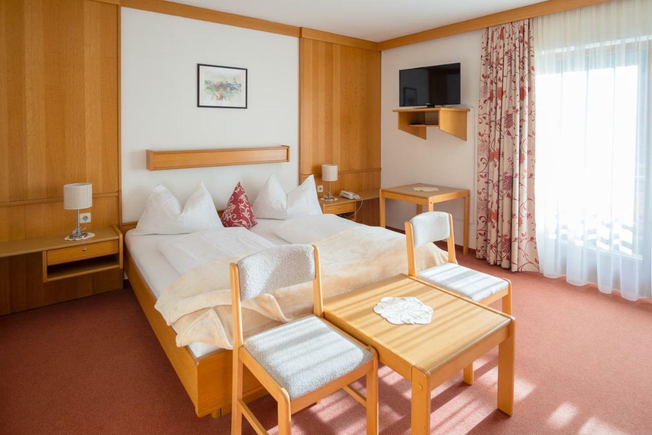 Alpenhotel Badmeister Flattach Extérieur photo